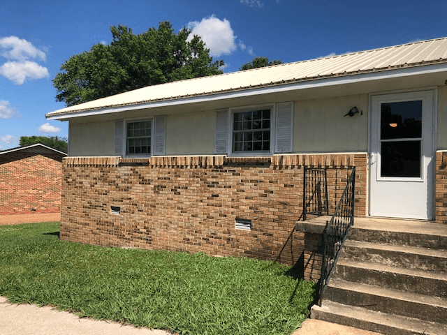 Columbia Multiplex: 400 B Sioux Trail