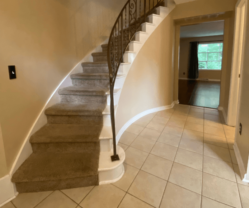Mentor Condo: 763 Mentor Ave