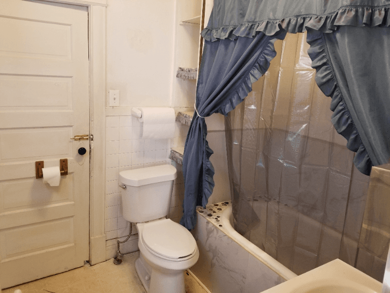 Colorado Springs House: 2423 E. Saint Vrain Street