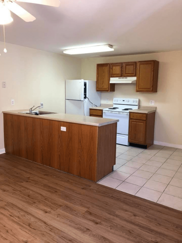 Yale Apartment: 420 North St
