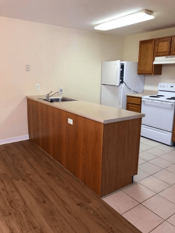 Yale Apartment: 420 North St