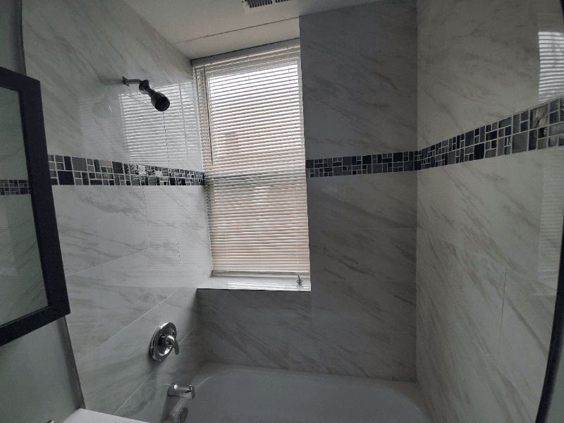 Chicago Apartment: 4034 W Palmer St