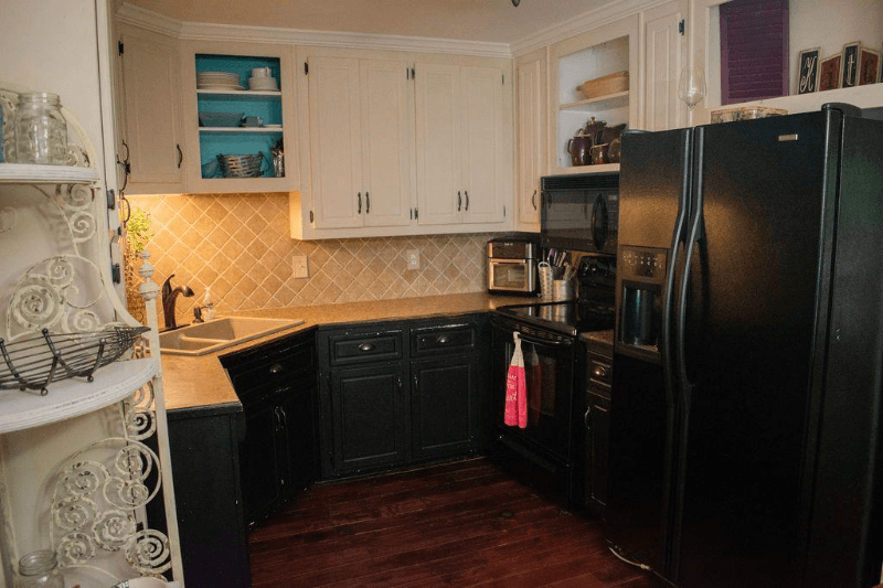 Acworth House: 1028 Queensbury Run