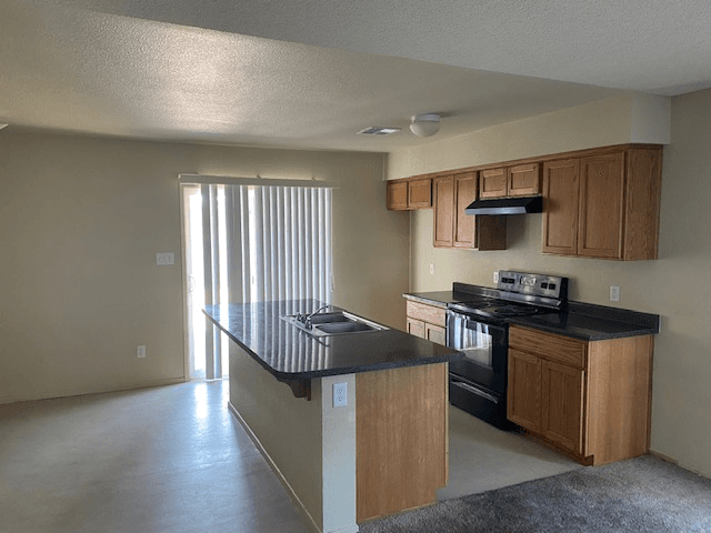 Yuma House: 3653 S Hinckley Dr