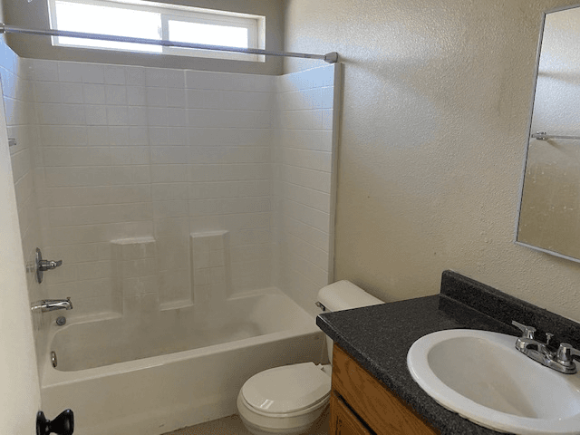 Yuma House: 3653 S Hinckley Dr