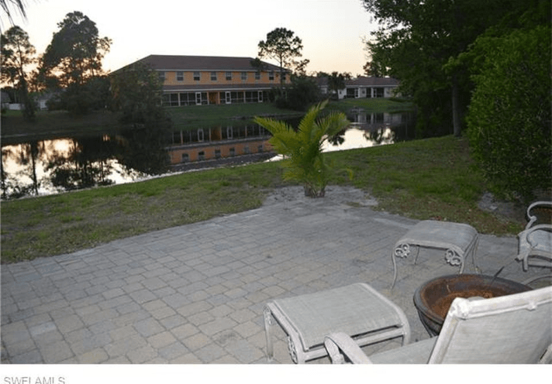 BONITA SPRINGS Townhome: 26560 SOUTHERN PINES DR.