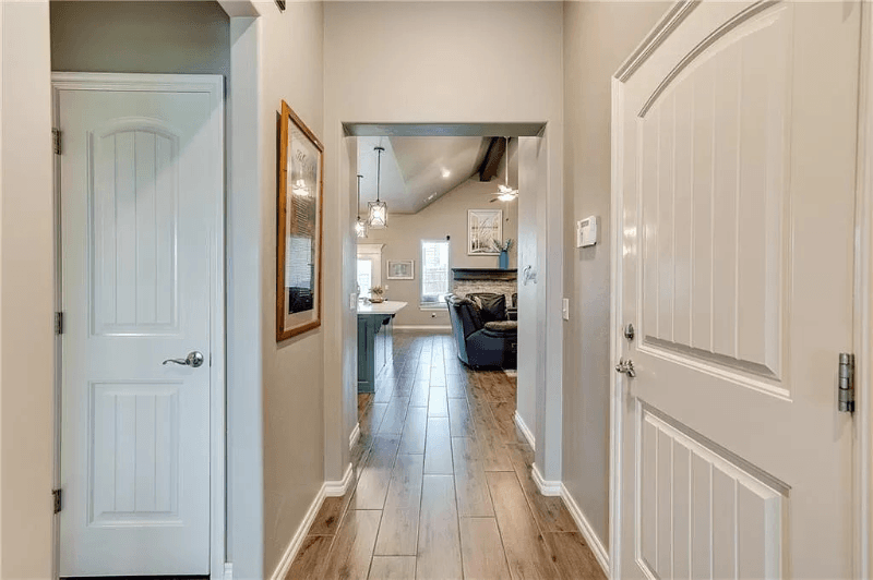 Edmond House: 8309 NW 160th Ct