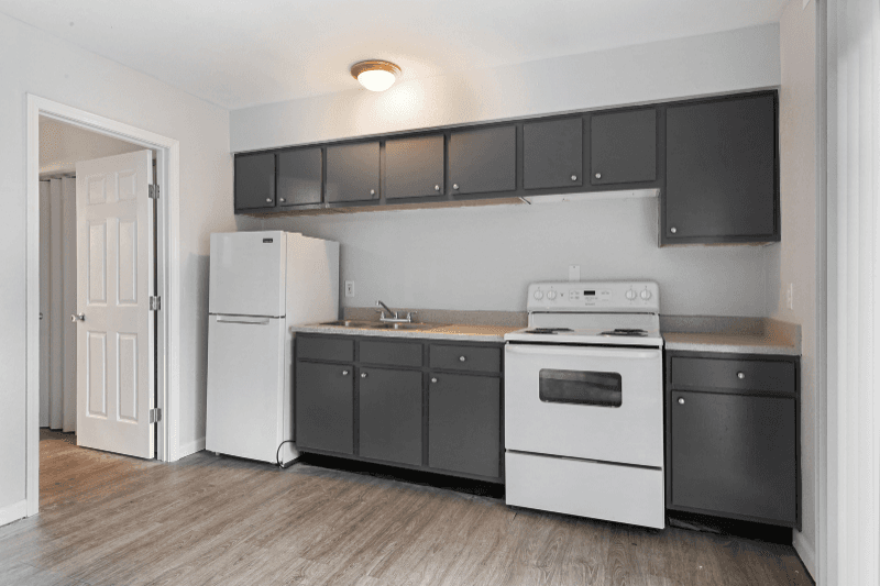 Gretna Apartment: 1536 Stumpf Blvd