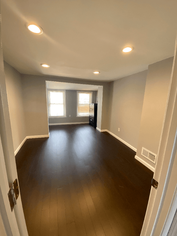 Baltimore Townhome: 1165 cleveland st