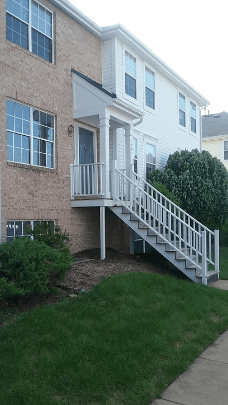 Manassas Townhome: 7984 Copperfield Way