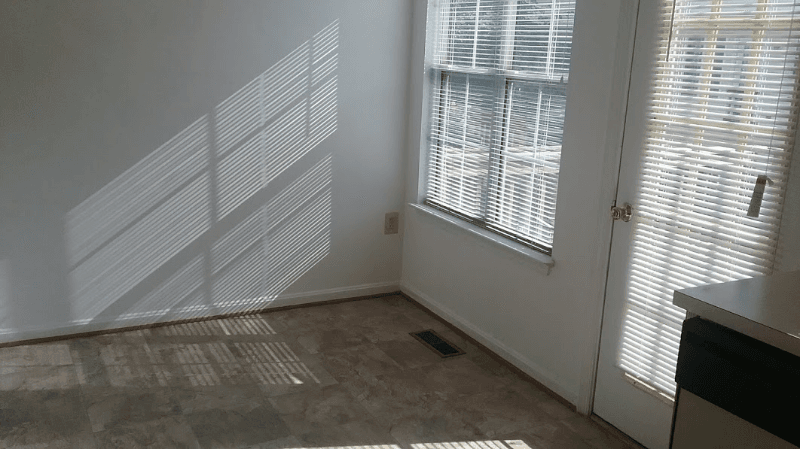 Manassas Townhome: 7984 Copperfield Way
