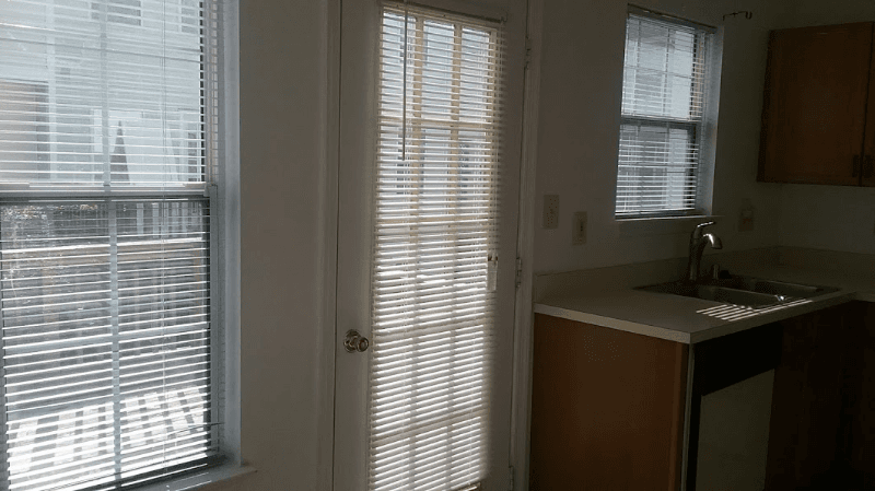 Manassas Townhome: 7984 Copperfield Way