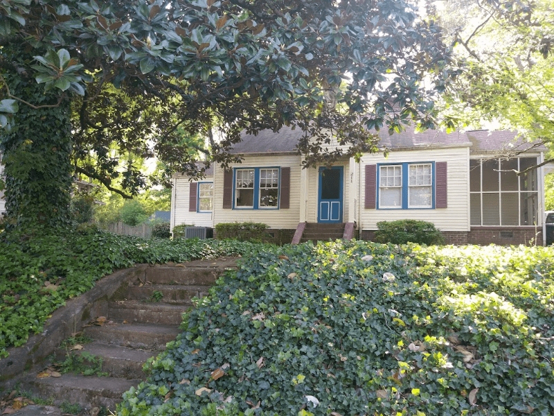 Decatur House: 211 Avery St