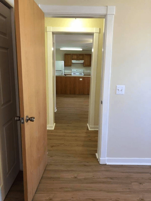 Yale Apartment: 420 North St