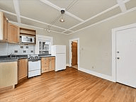Gloucester Condo: 67 Friend St