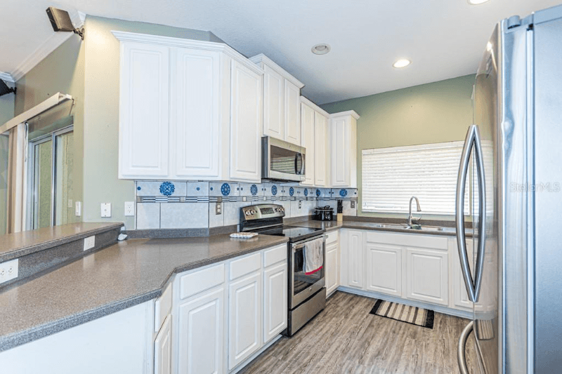 Tampa Townhome: 9905 Serona Bluff Way