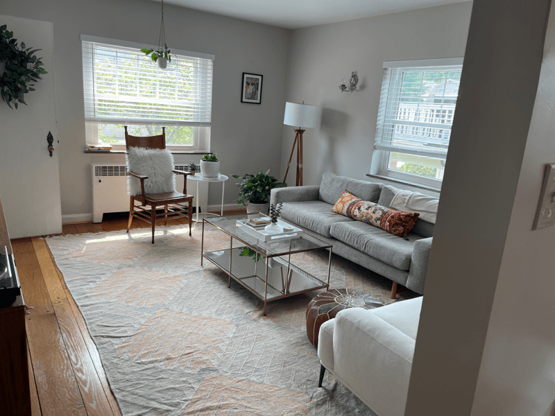 Cincinnati Apartment: 909 Ellison