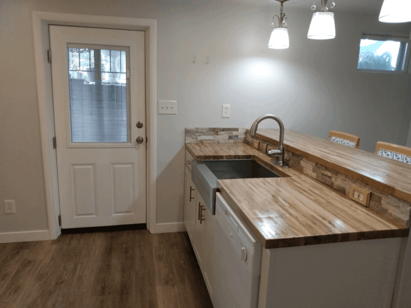 Layton Apartment: 1522 N Hill Field Rd #B