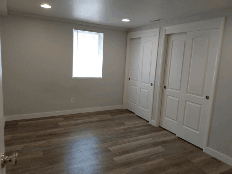Layton Apartment: 1522 N Hill Field Rd #B