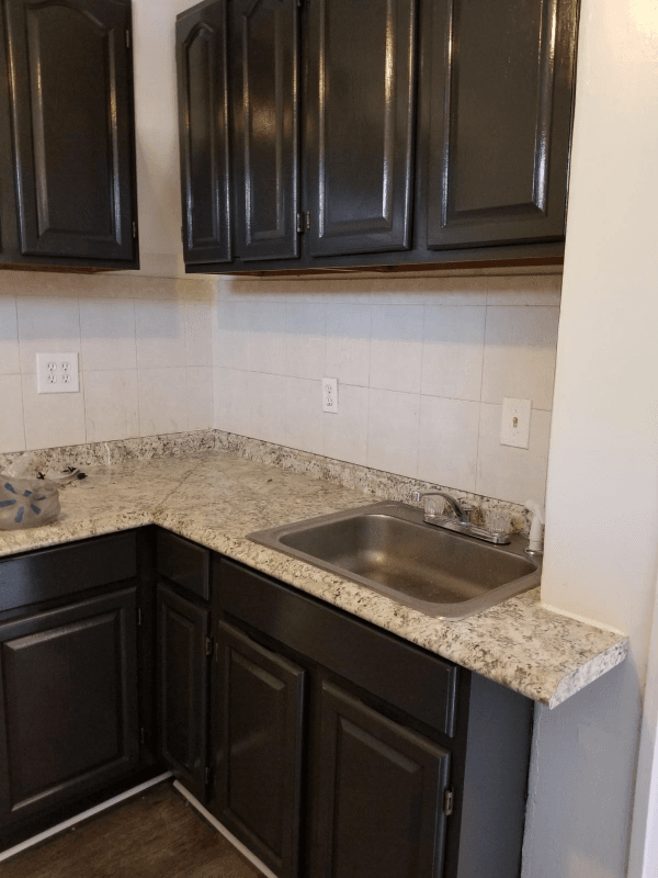 Reading House: 256 S 13th St