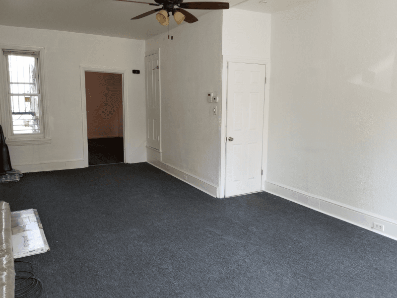 Reading House: 256 S 13th St