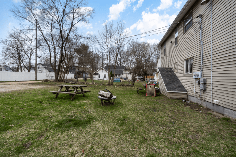 Mount Pleasant Multiplex: 624 S Lansing St