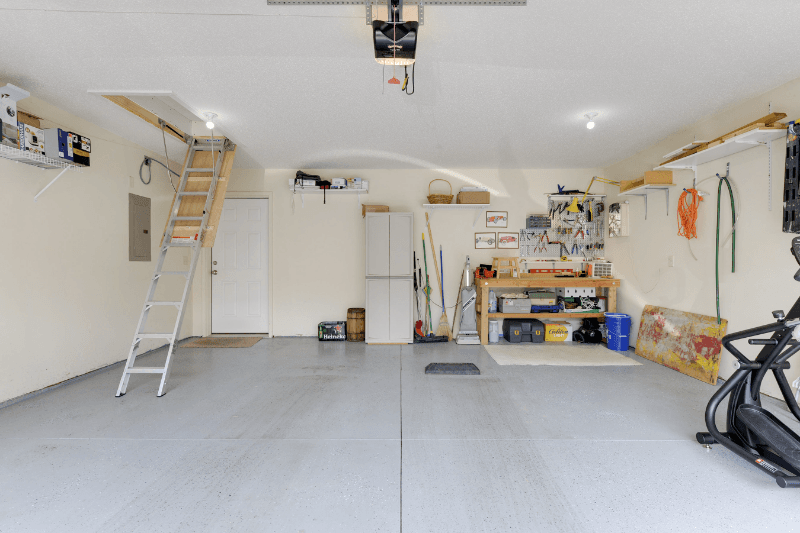 Rogers Townhome: 24092 Rivers Edge Rd