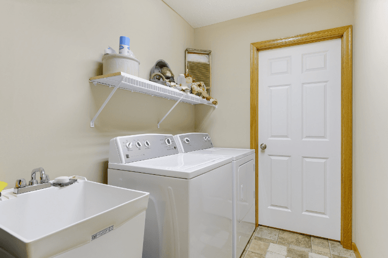 Rogers Townhome: 24092 Rivers Edge Rd