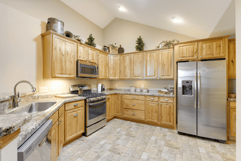Rogers Townhome: 24092 Rivers Edge Rd