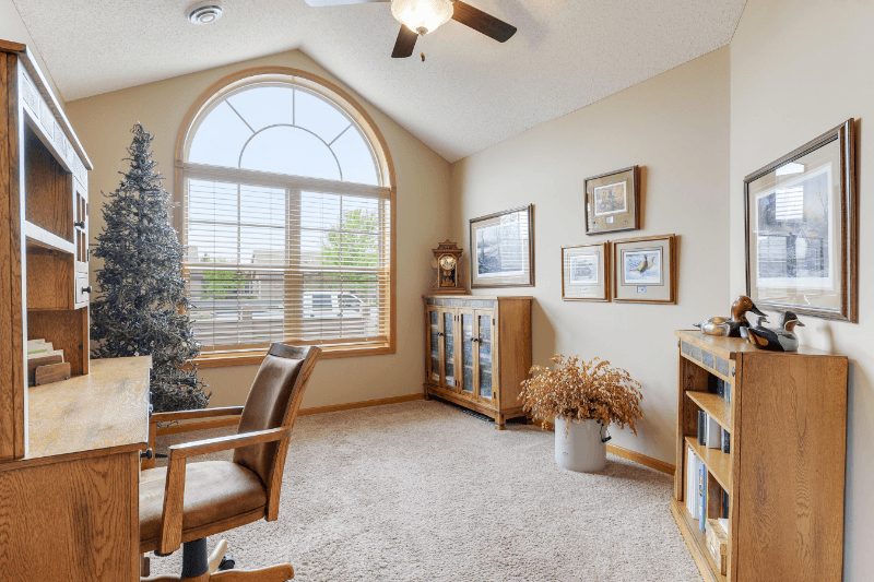 Rogers Townhome: 24092 Rivers Edge Rd