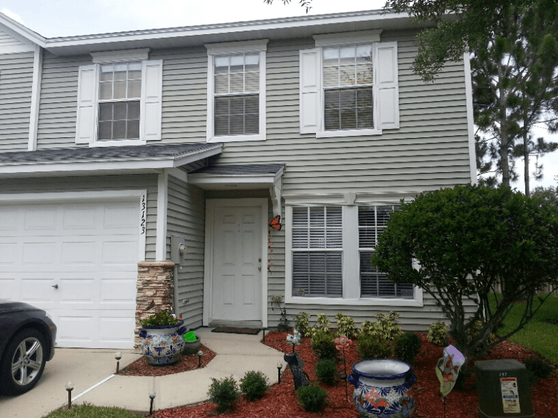 Largo Townhome: 13123 Thoroughbred Loop
