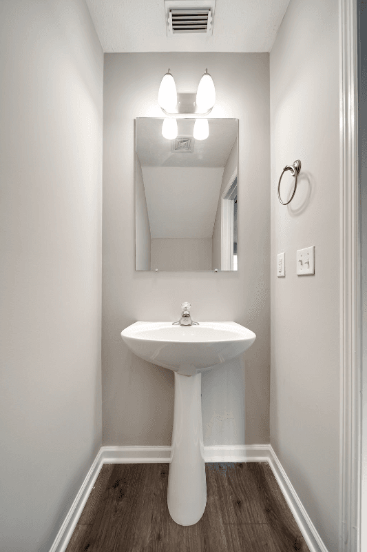 Columbia Townhome: 123 Kathryn Ct