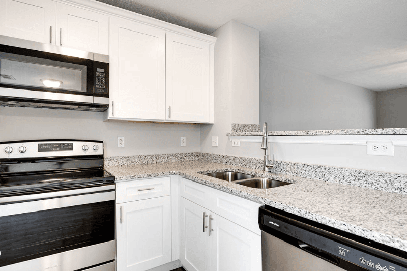 Columbia Townhome: 123 Kathryn Ct