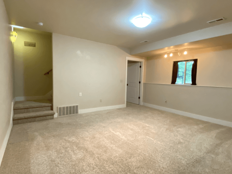 Kalispell House: 190 Deerfoot Trl