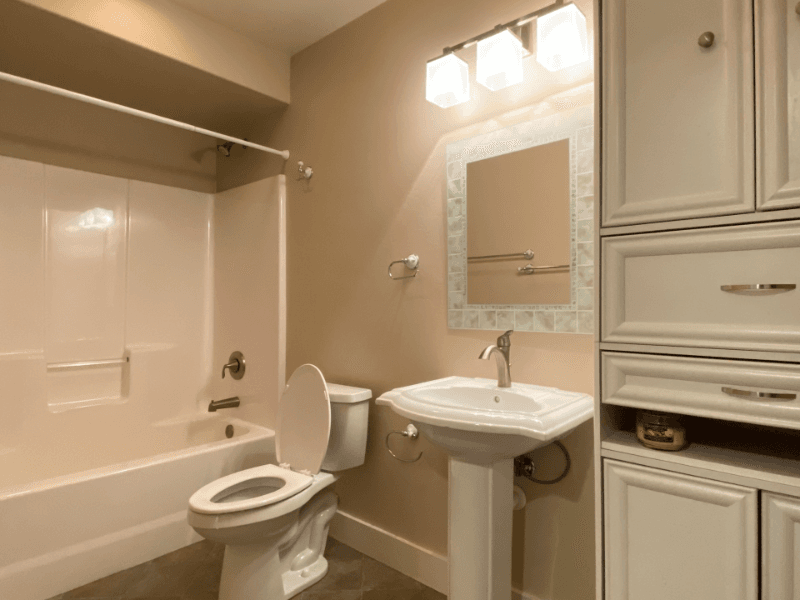 Kalispell House: 190 Deerfoot Trl