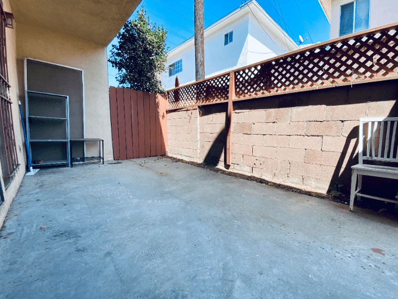 Los Angeles Apartment: 11510 Ohio Ave