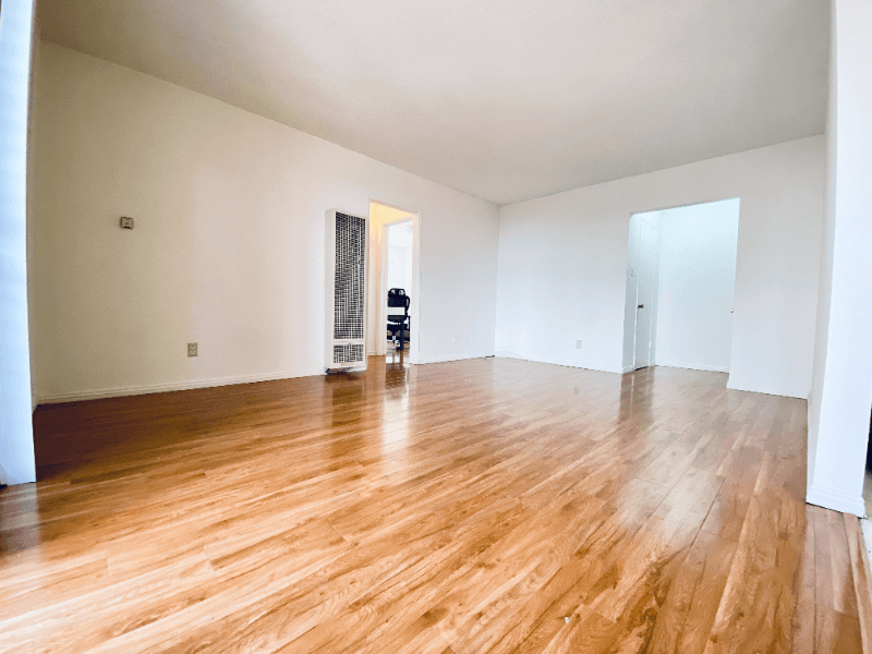 Los Angeles Apartment: 11510 Ohio Ave