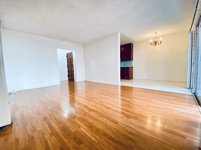 Los Angeles Apartment: 11510 Ohio Ave