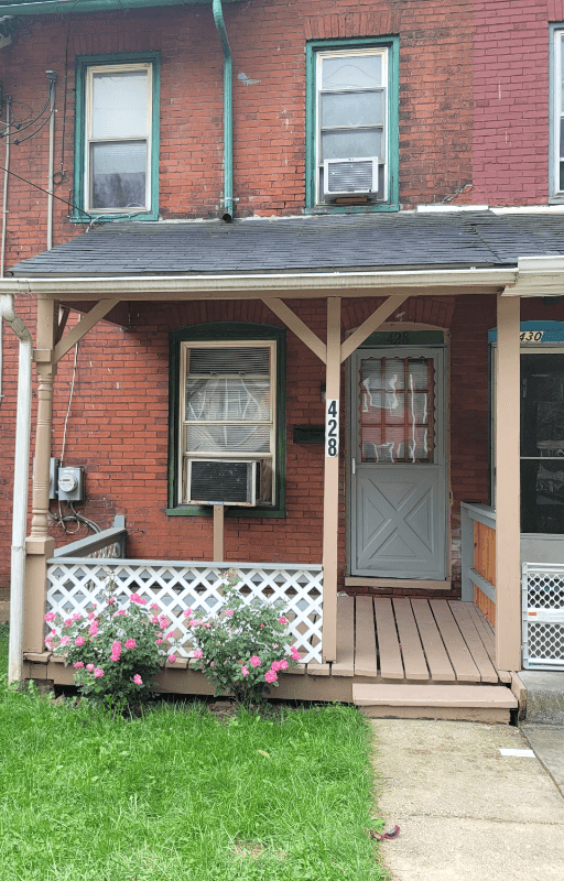 Coatesville House: 428 Valley Rd.