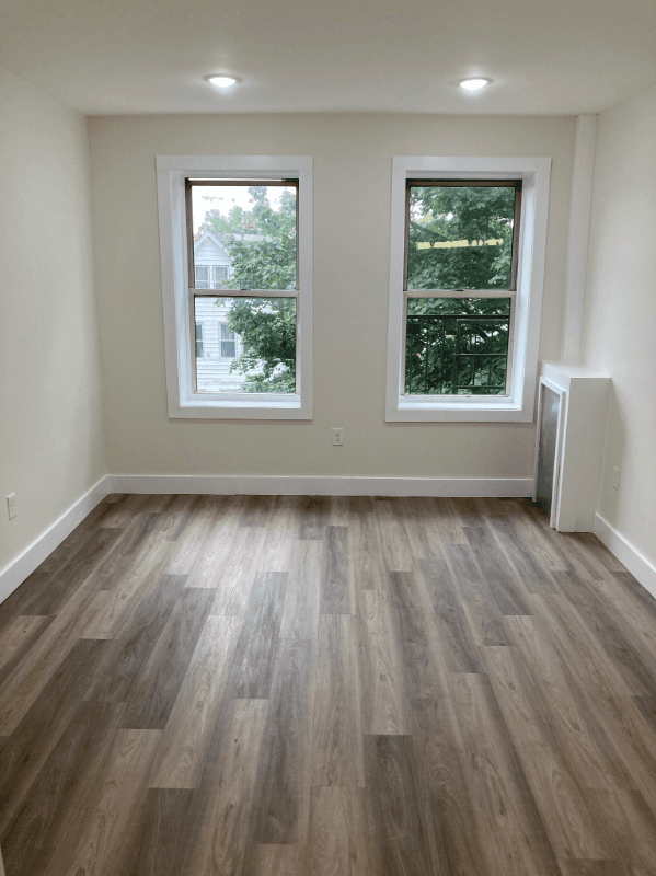 Jersey City Apartment: 201 Claremont Ave