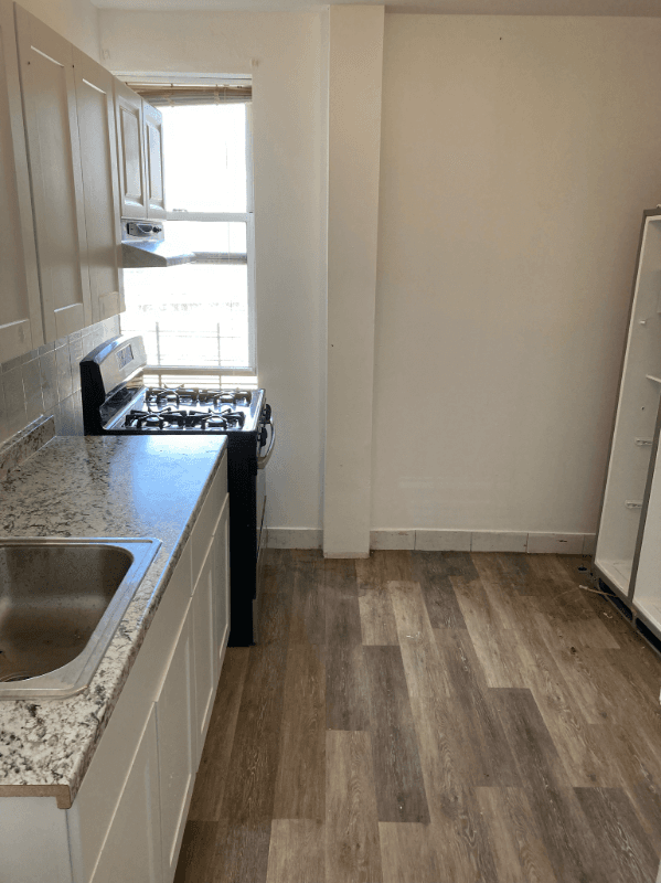 Jersey City Apartment: 201 Claremont Ave