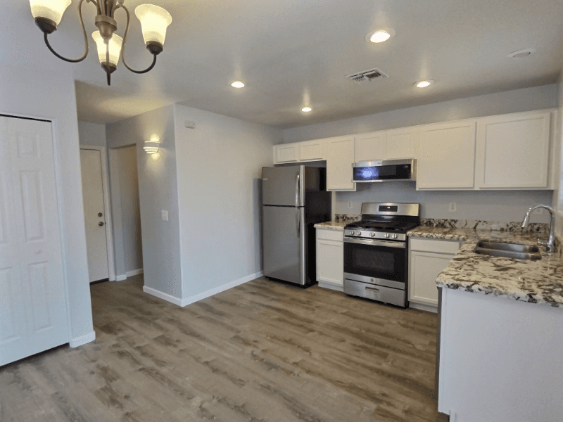 Maricopa House: 41925 W Sunland Dr