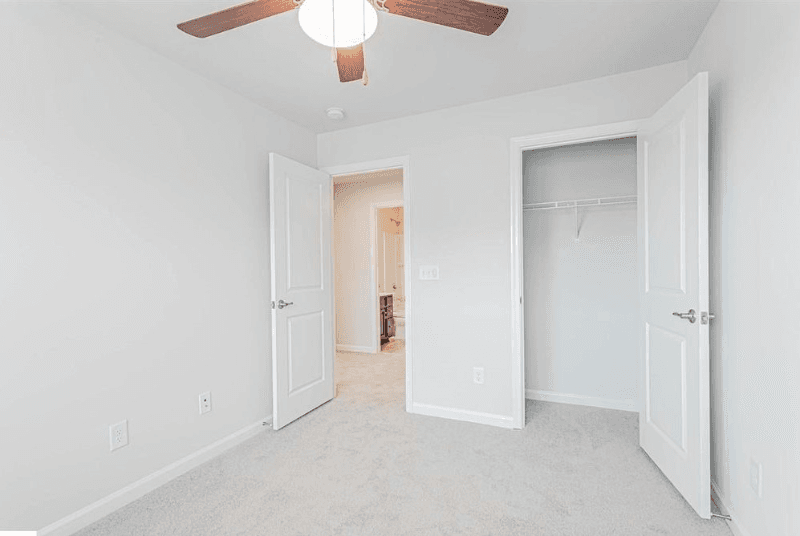 Greer Townhome: 300 Hunt Glenn Ct