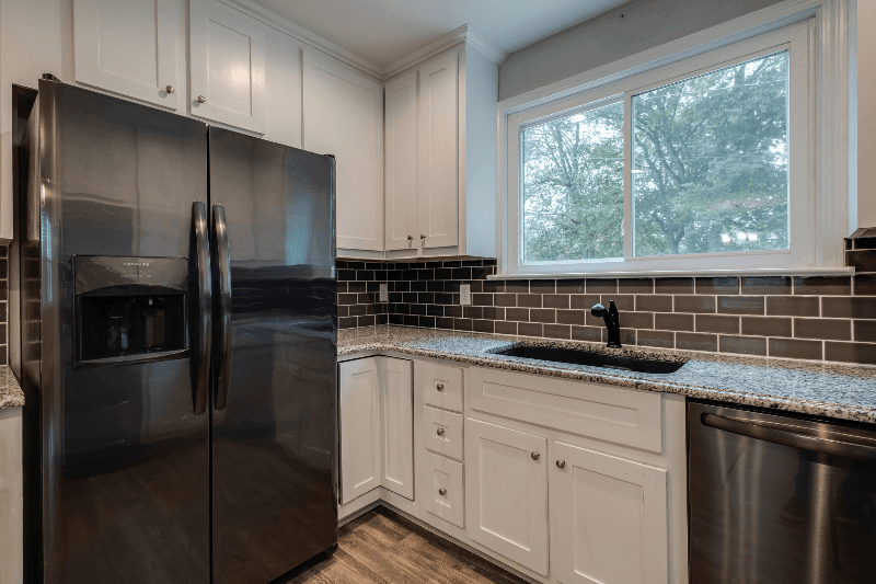 Gallatin House: 904 Bentley Cir