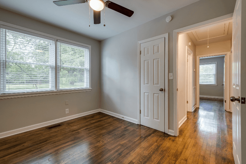 Gallatin House: 904 Bentley Cir