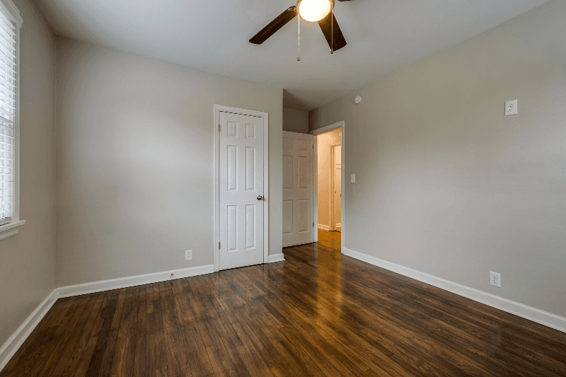 Gallatin House: 904 Bentley Cir