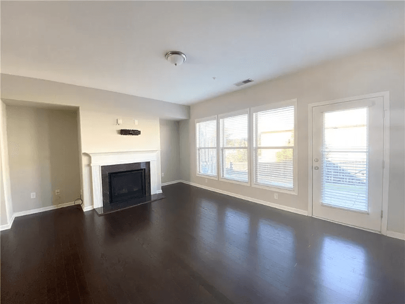 Cumming Townhome: 1225 Fischer Trace