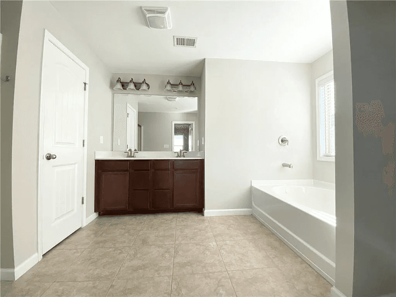 Cumming Townhome: 1225 Fischer Trace
