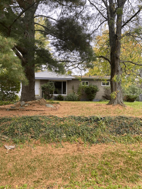 Haslett House: 1260 Orlando Dr.