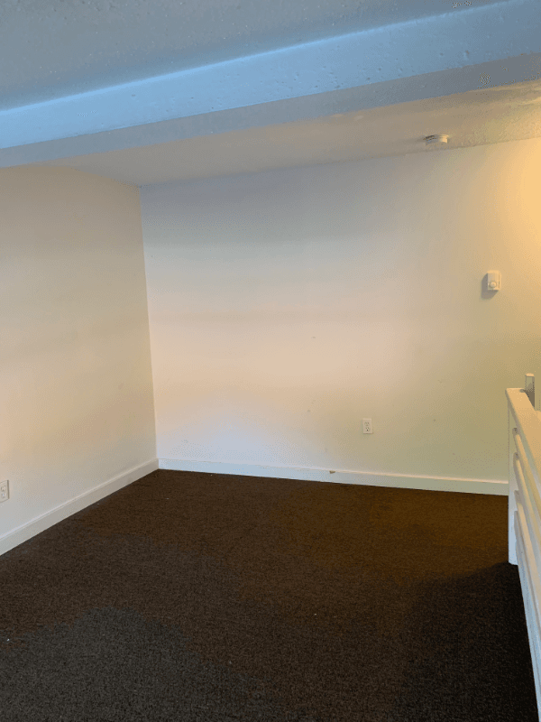Pawcatuck Apartment: 38 W Broad St